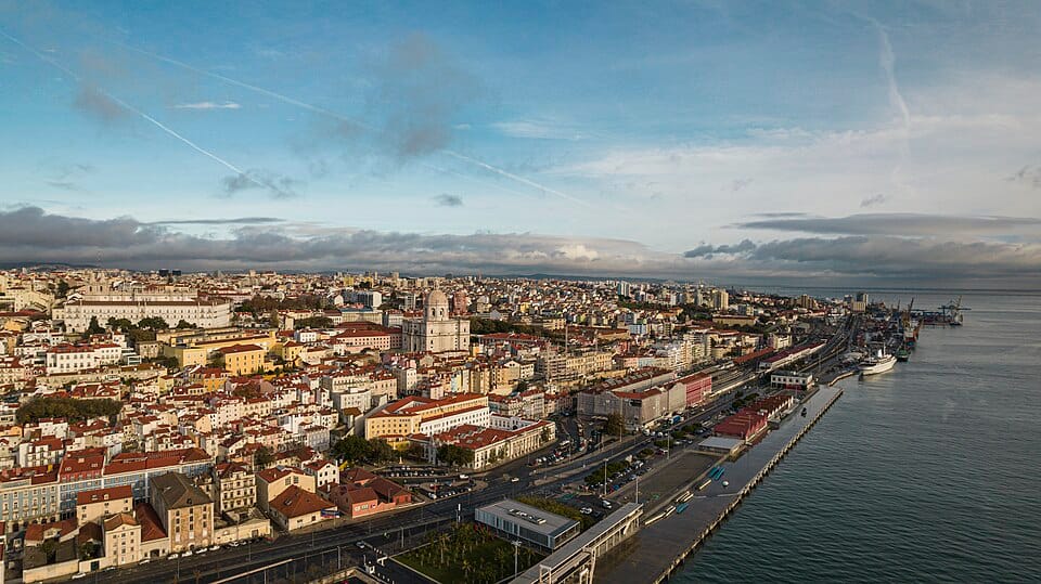 Alfama district